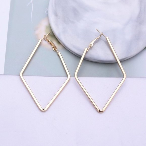 5 for $25 Rhombus Shape Statement Earrings - Picture 3 of 7